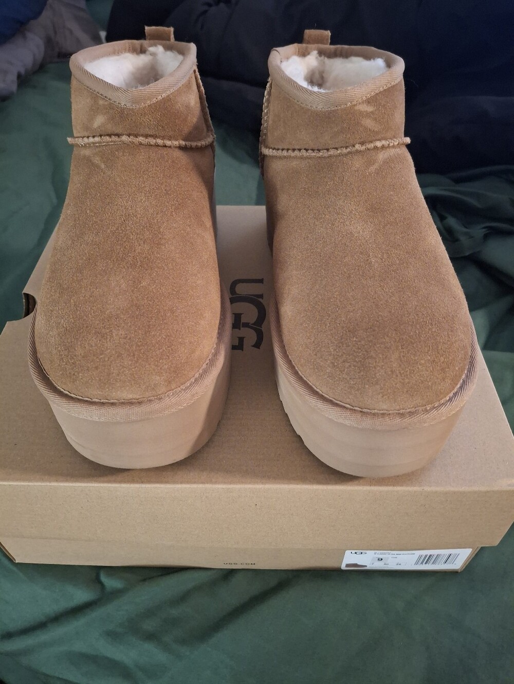 UGG Chestnut Classic Ultra Mini Platform Boots